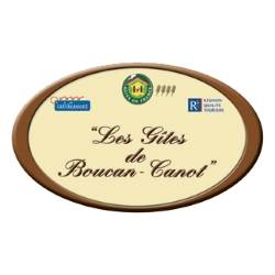 Les gites de boucan canot logo.jpg