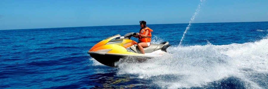 Jet ski pei photo.jpg